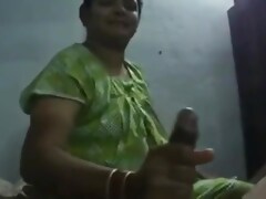 Bludgeon Humid Handjob Indian Desi aunty be proper pauper